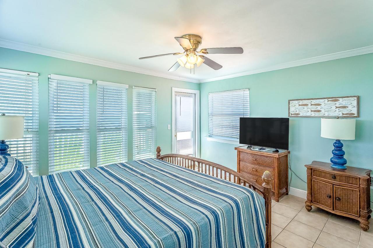 Lighthouse By The Sea Villa St. George Island Exterior photo